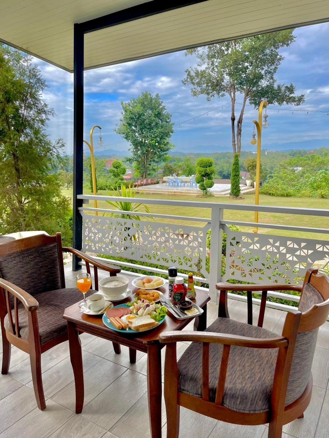 River Valley Resort แอทน่าน Esterno foto
