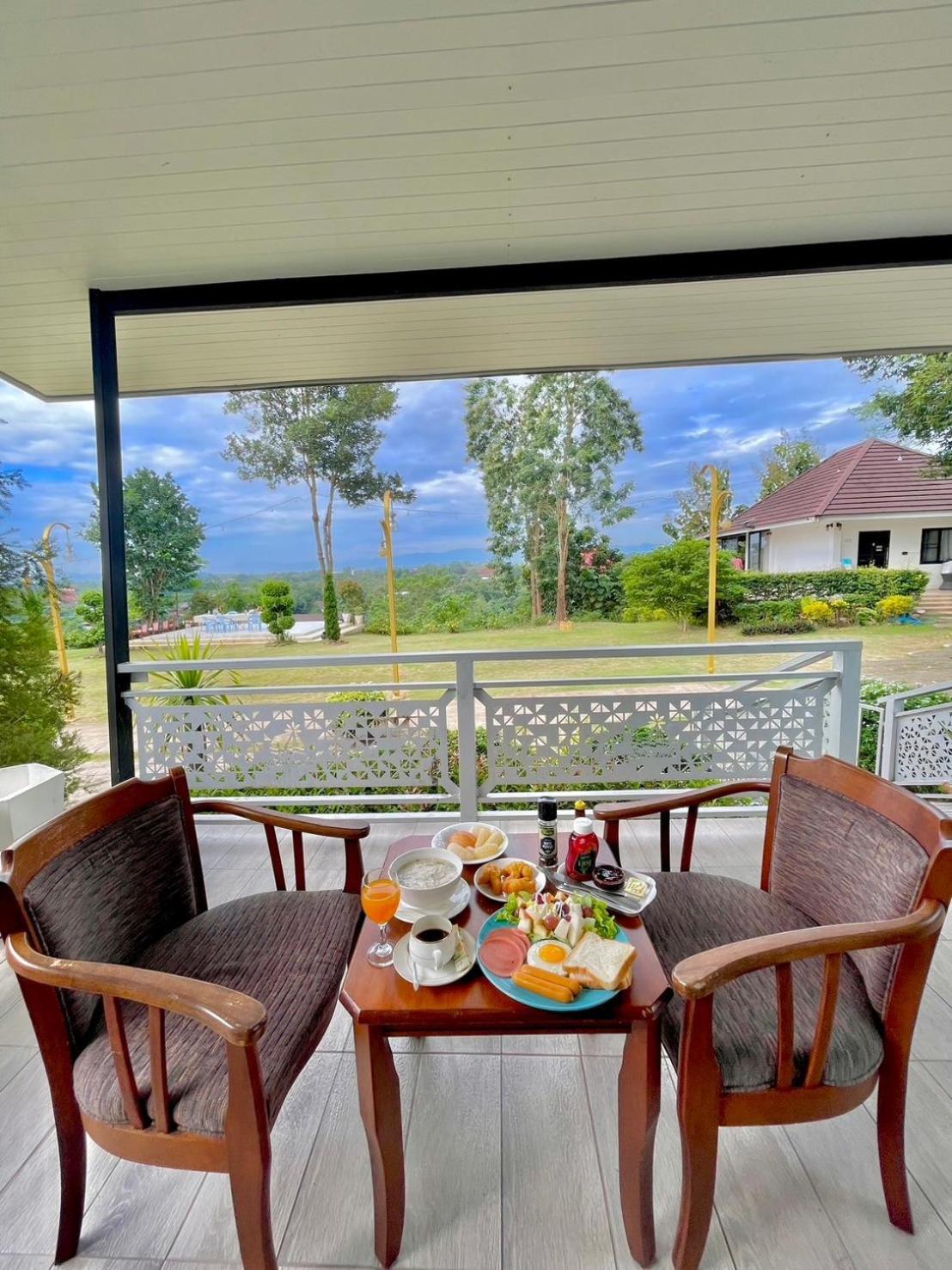 River Valley Resort แอทน่าน Esterno foto