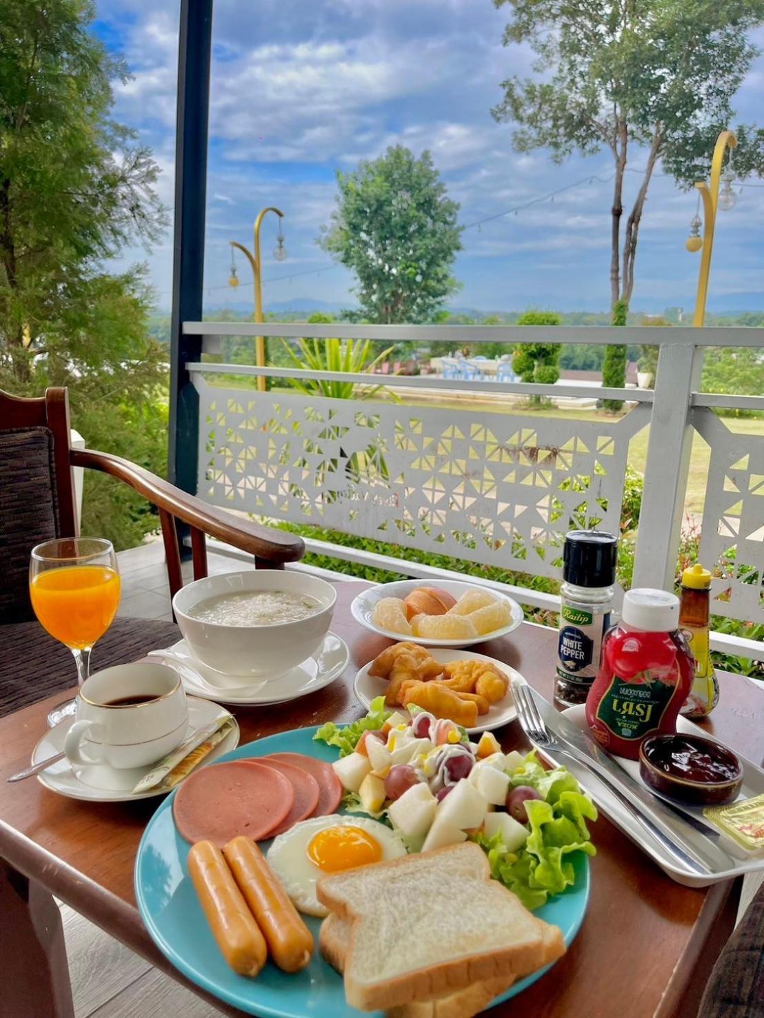 River Valley Resort แอทน่าน Esterno foto
