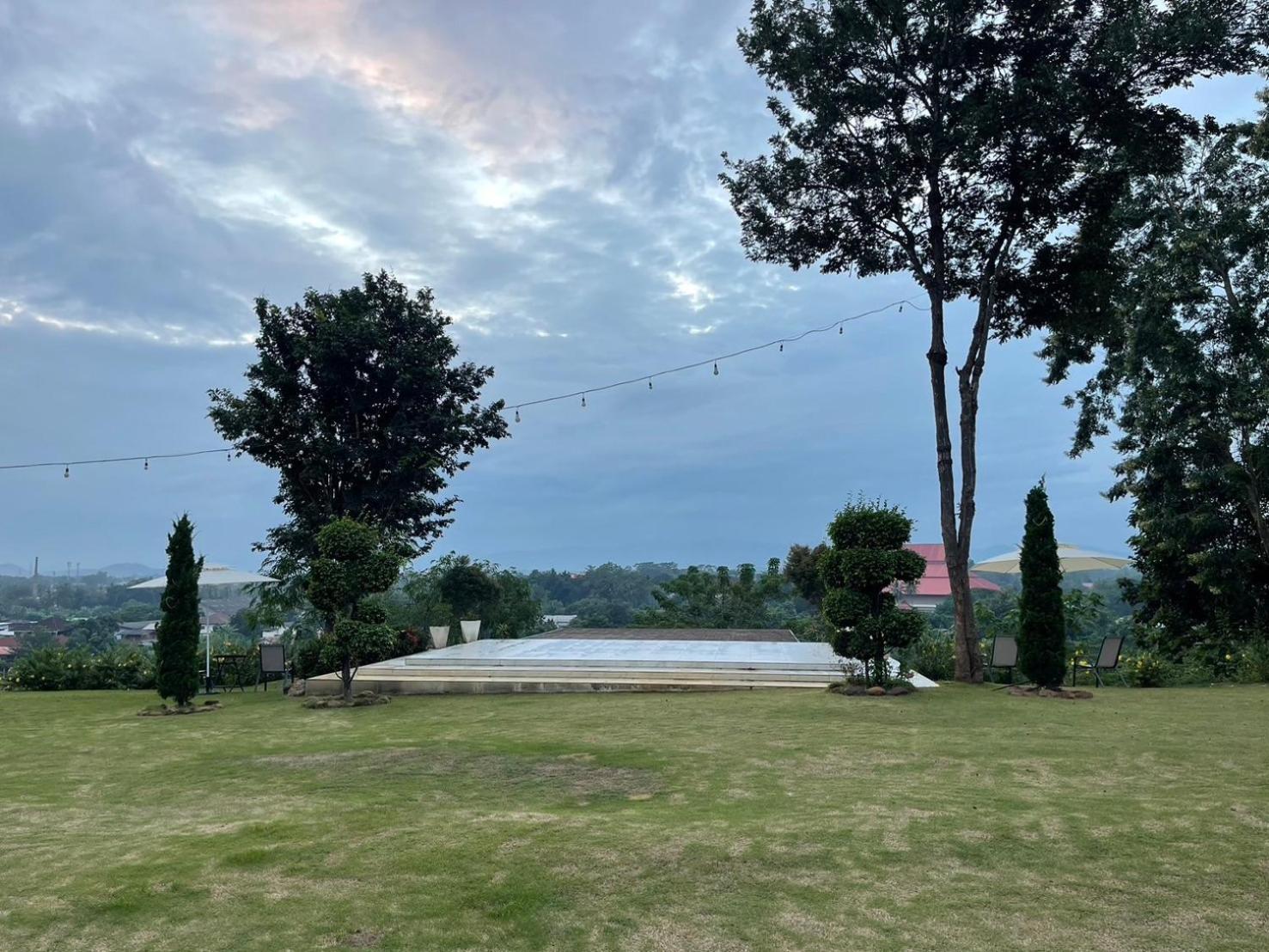 River Valley Resort แอทน่าน Esterno foto