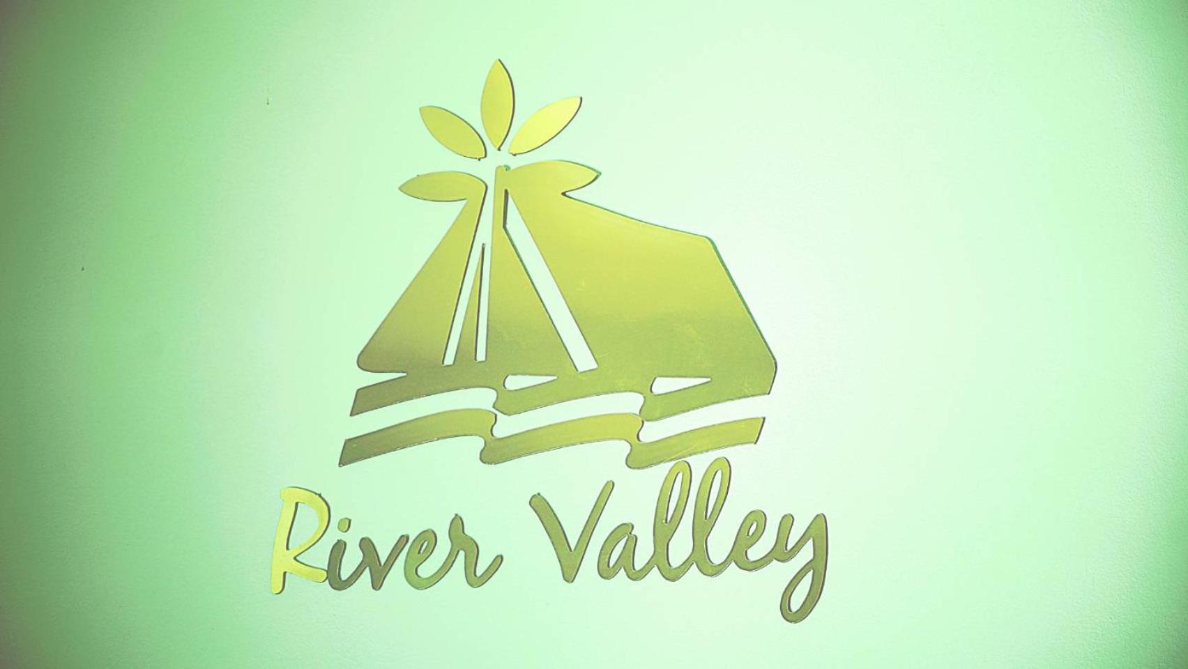 River Valley Resort แอทน่าน Esterno foto